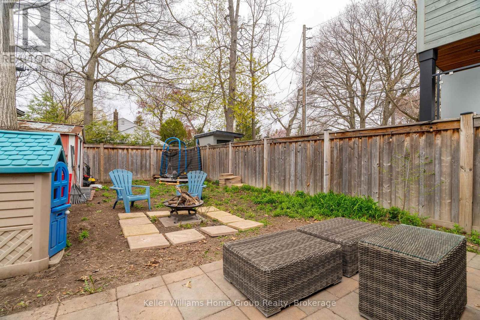 179 Angelene Street, Mississauga, Ontario  L5G 1X1 - Photo 24 - W12136896