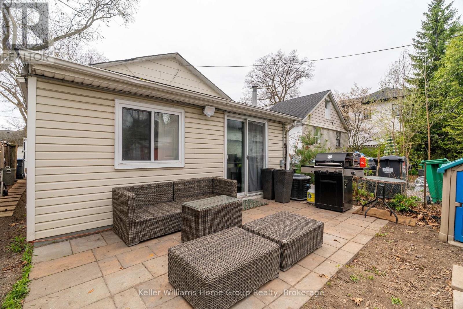 179 Angelene Street, Mississauga, Ontario  L5G 1X1 - Photo 27 - W12136896