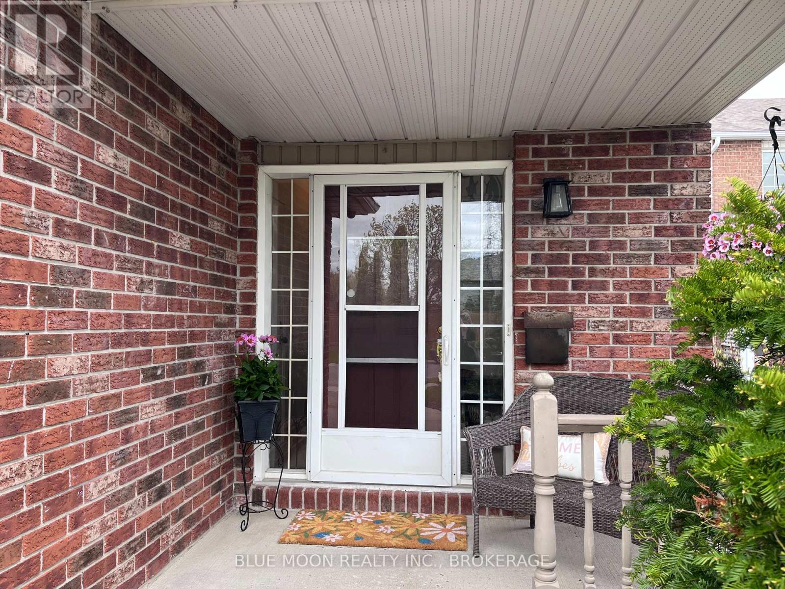 552 Barnsley Crescent, Kingston (City Southwest), Ontario  K7M 8X3 - Photo 2 - X12136857