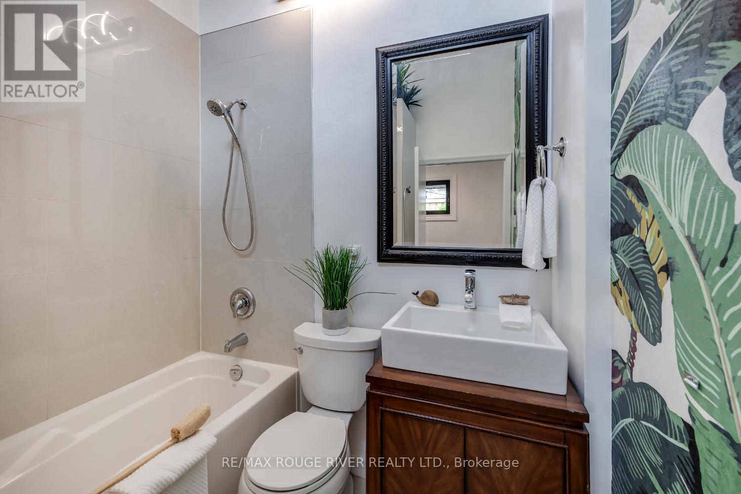 693 Carnegie Avenue, Oshawa, Ontario  L1G 4R5 - Photo 26 - E12136902
