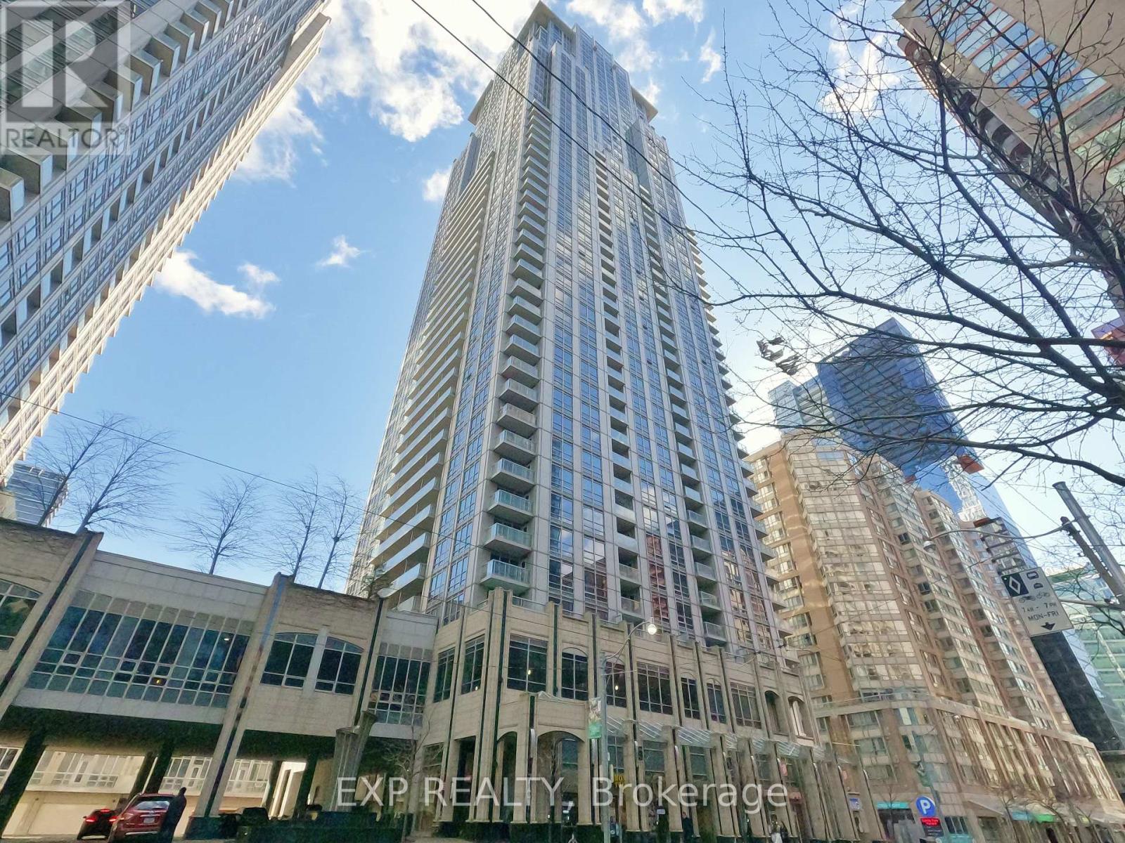 1808 - 761 BAY STREET, Toronto, Ontario