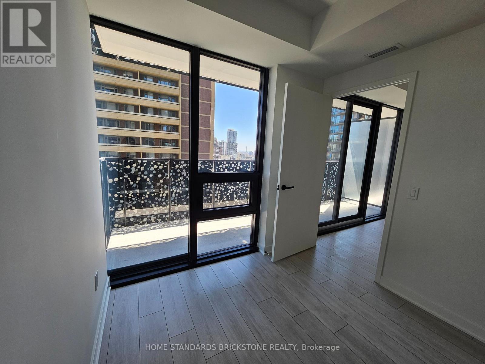 1601 - 55 Charles Street E, Toronto, Ontario  M4Y 1S9 - Photo 30 - C12136567