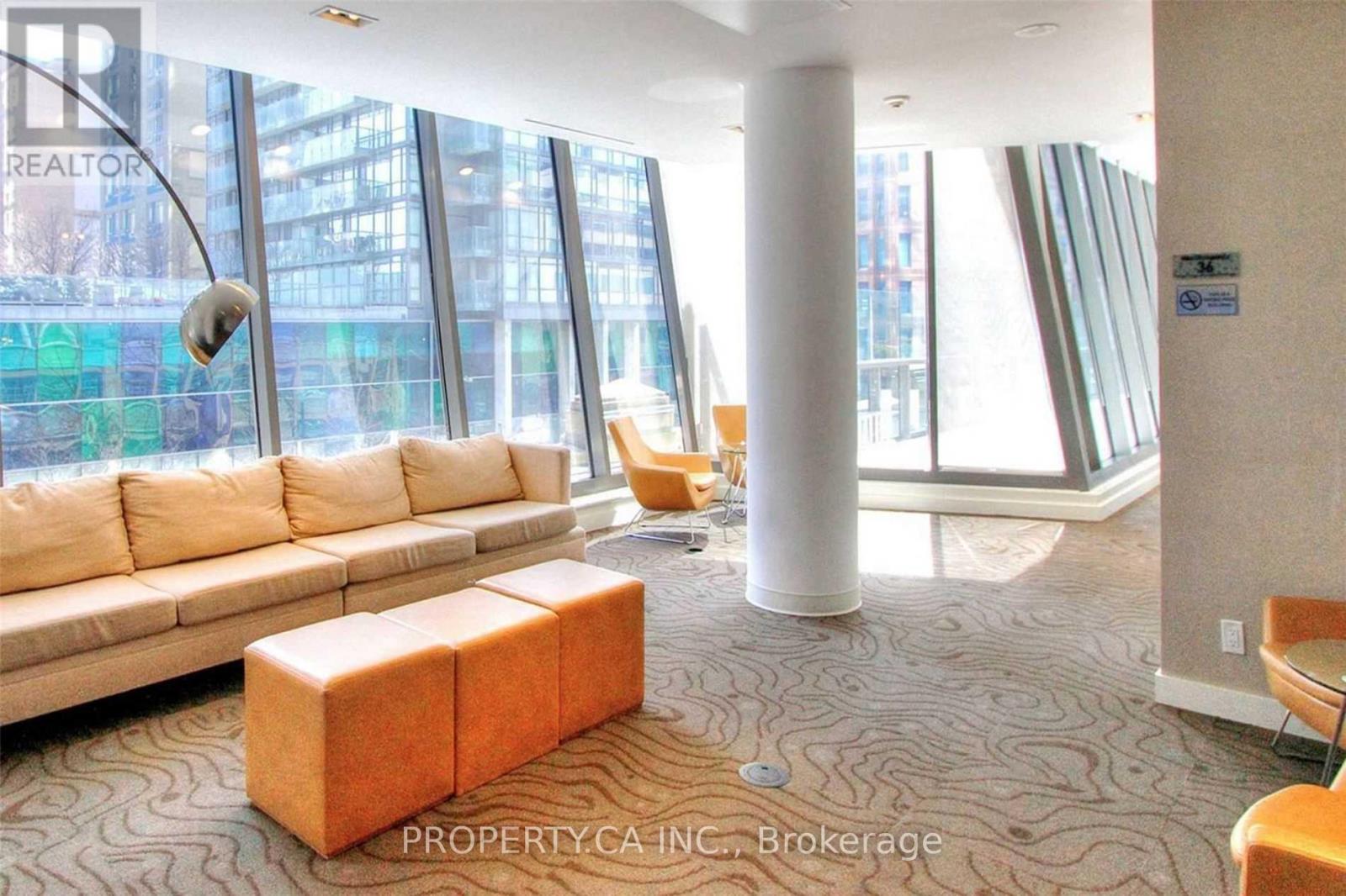 1106 - 832 Bay Street, Toronto, Ontario  M5S 1Z6 - Photo 21 - C12136615