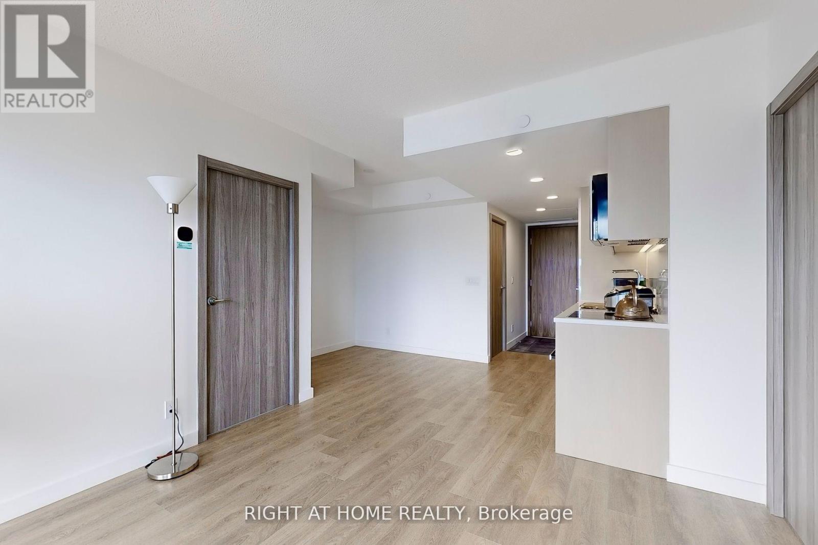4802 - 38 Widmer Street, Toronto, Ontario  M5V 0P7 - Photo 14 - C12136702