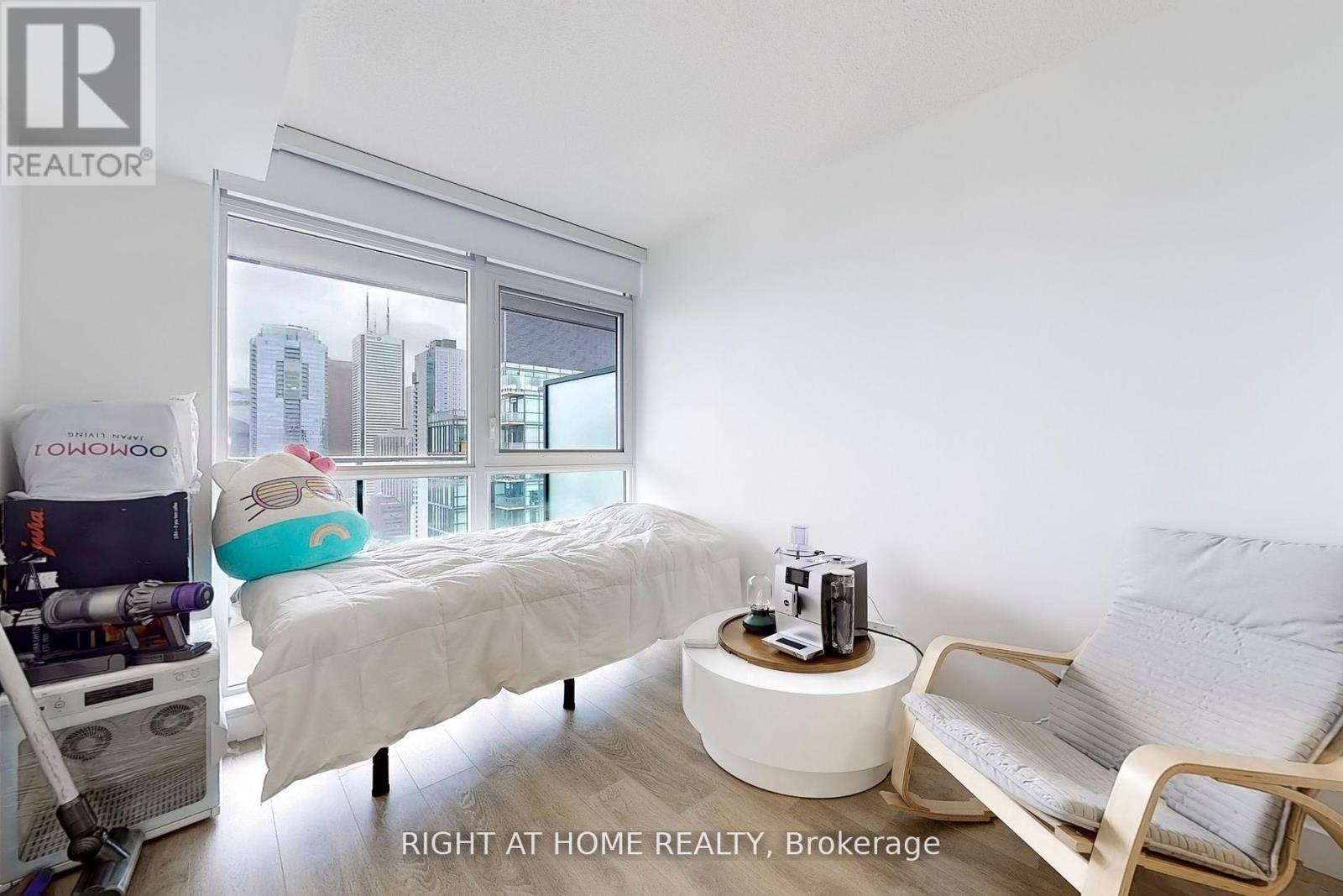 4802 - 38 Widmer Street, Toronto, Ontario  M5V 0P7 - Photo 25 - C12136702
