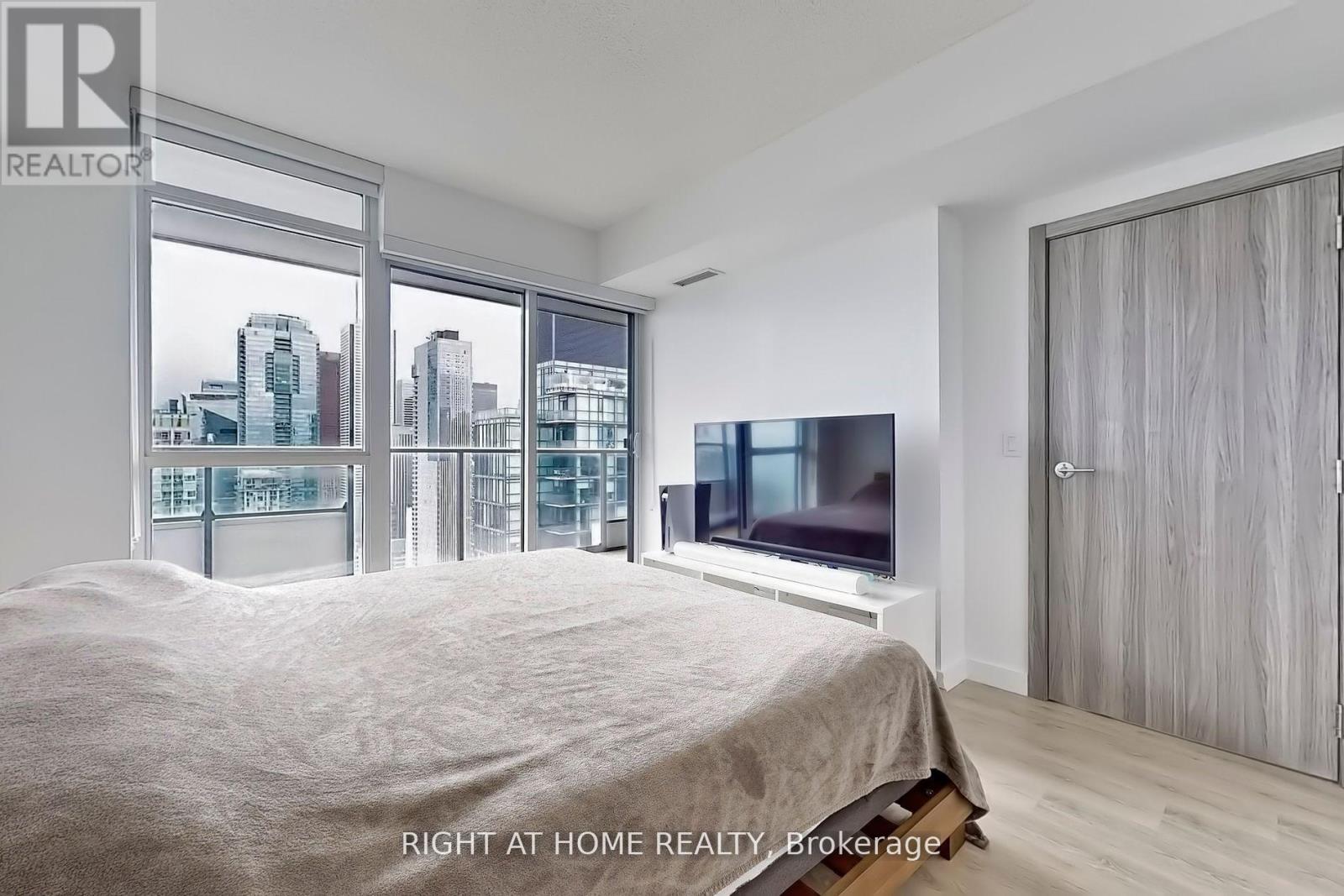 4802 - 38 Widmer Street, Toronto, Ontario  M5V 0P7 - Photo 31 - C12136702
