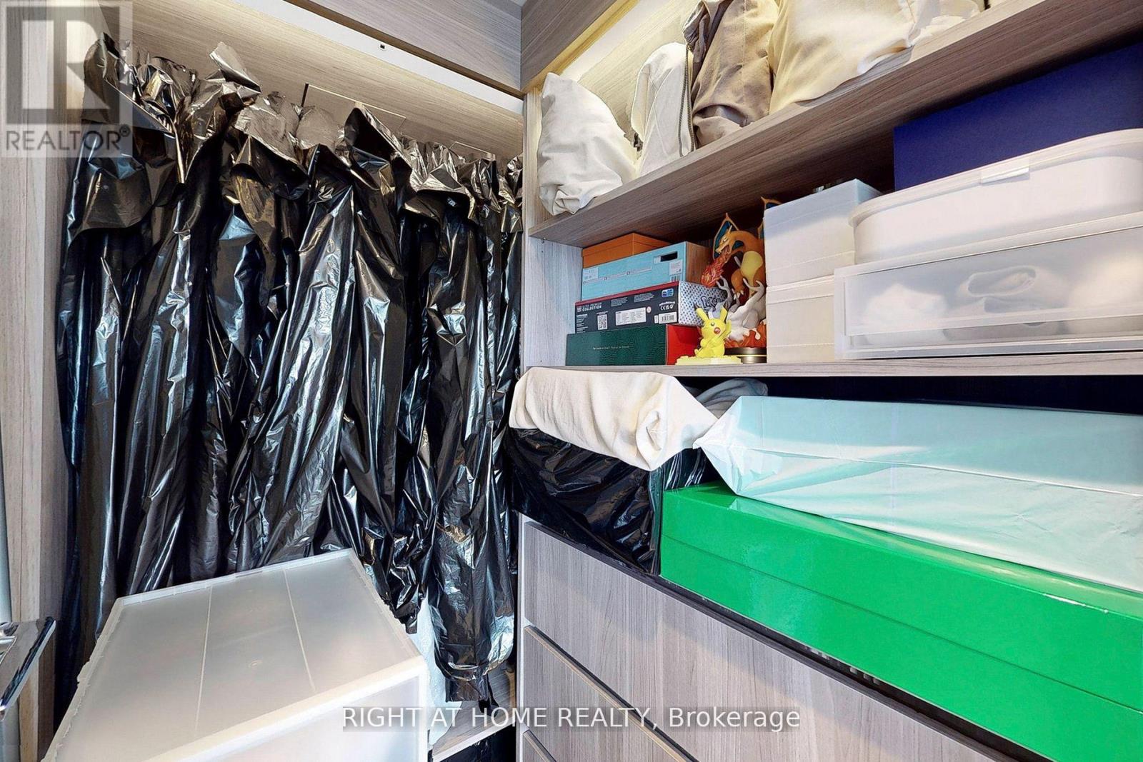 4802 - 38 Widmer Street, Toronto, Ontario  M5V 0P7 - Photo 34 - C12136702