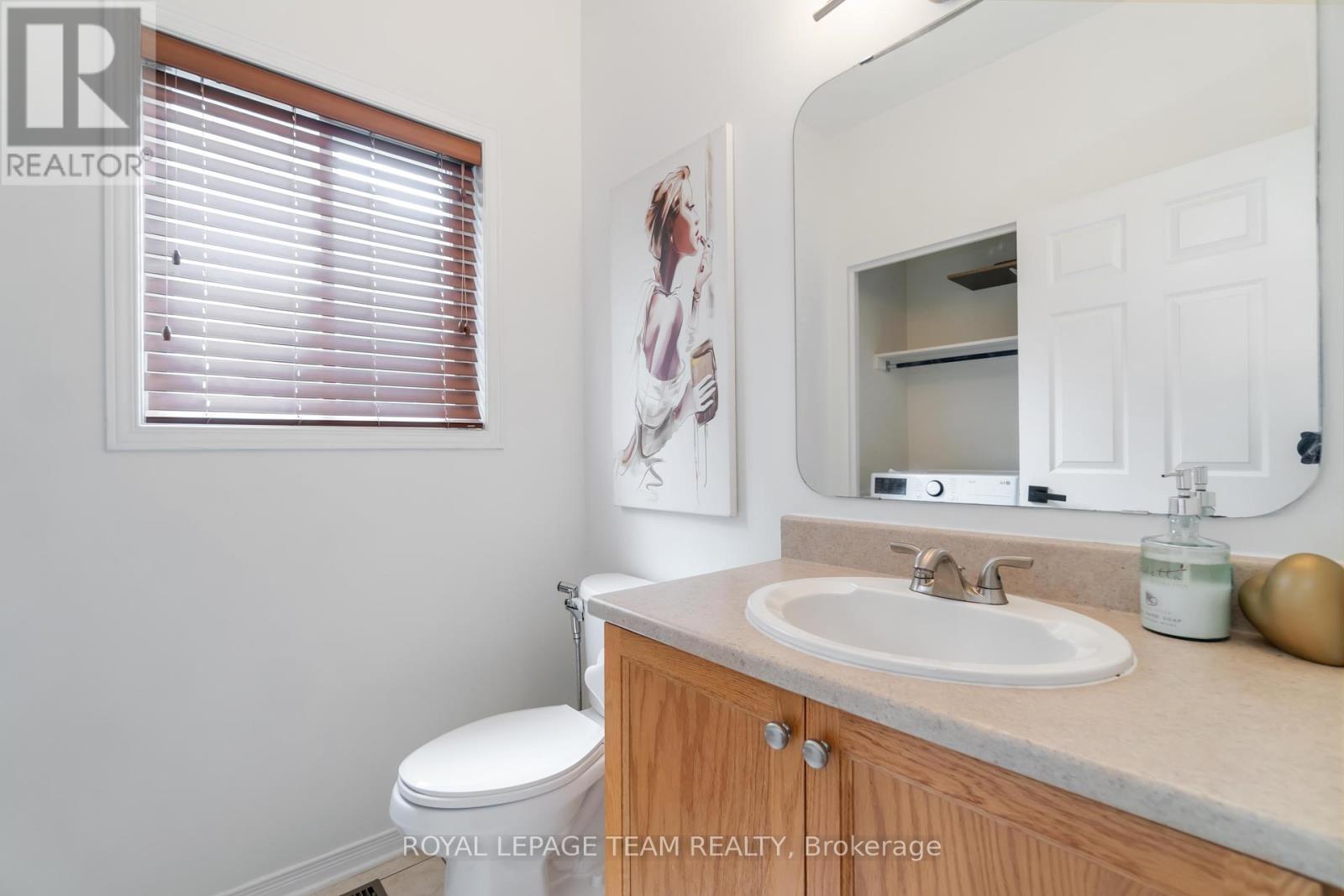 403 Crystal Court, Clarence-Rockland, Ontario  K4K 0A1 - Photo 17 - X12136756