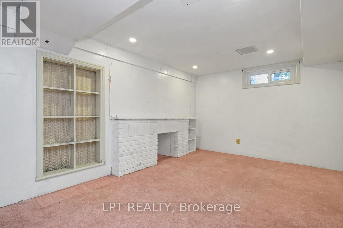 1279 Livingstone Avenue, Ottawa, Ontario  K1H 7P7 - Photo 29 - X12136929