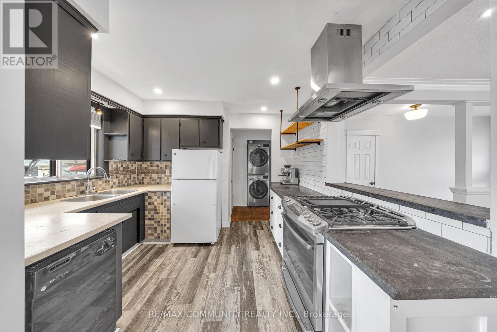 29 Greenock Avenue, Toronto, Ontario  M1G 2Z7 - Photo 7 - E12136454