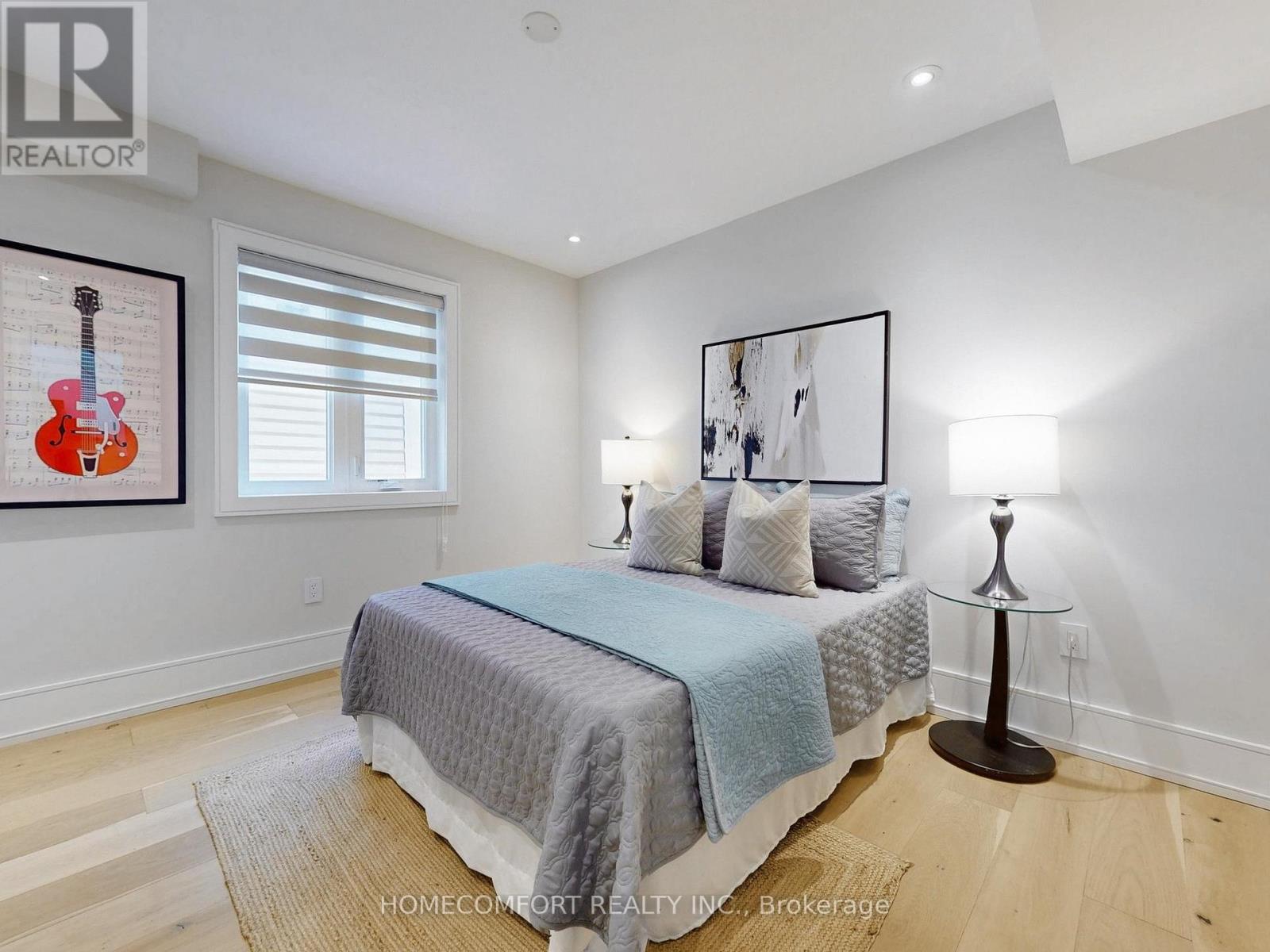 70 Bellefair Avenue, Toronto, Ontario  M4L 3T8 - Photo 23 - E12136571