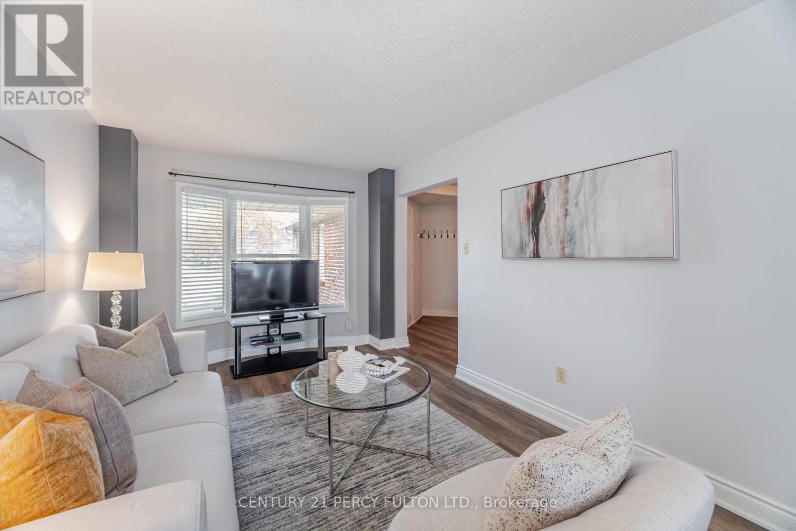 28 Noake Crescent, Ajax, Ontario  L1T 3L4 - Photo 4 - E12136593