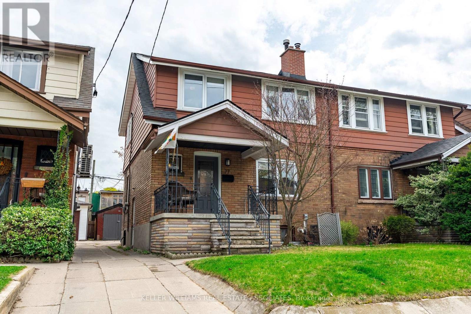 77 Harris Avenue, Toronto, Ontario  M4C 1P5 - Photo 47 - E12136717