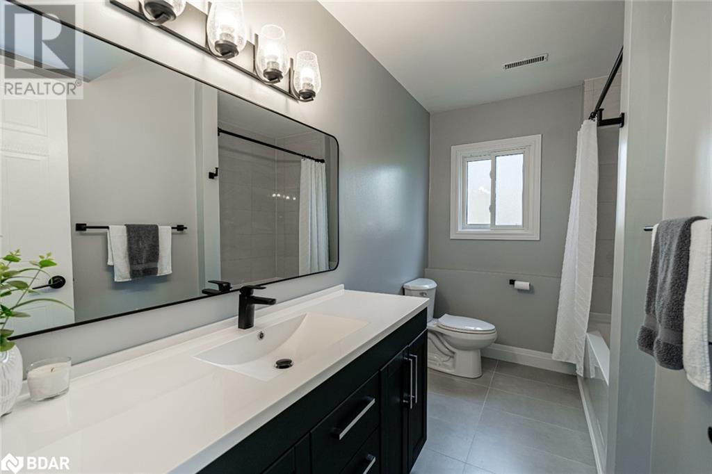 40 Grasett Crescent, Barrie, Ontario  L4N 6Z6 - Photo 11 - 40726842