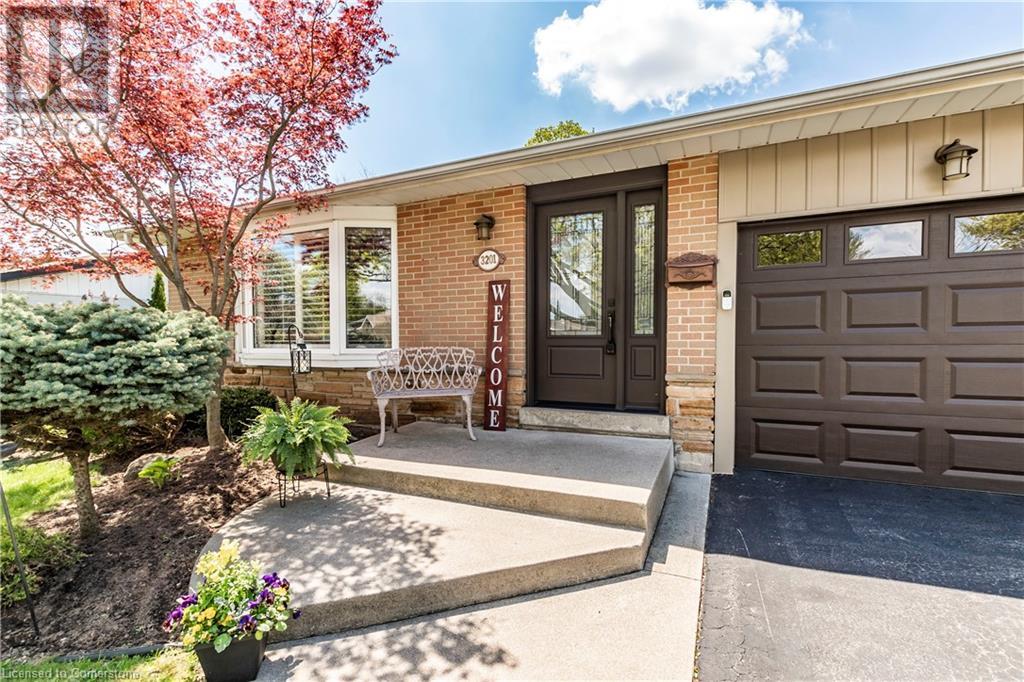 3201 Centennial Drive, Burlington, Ontario  L7M 1C3 - Photo 3 - 40726631