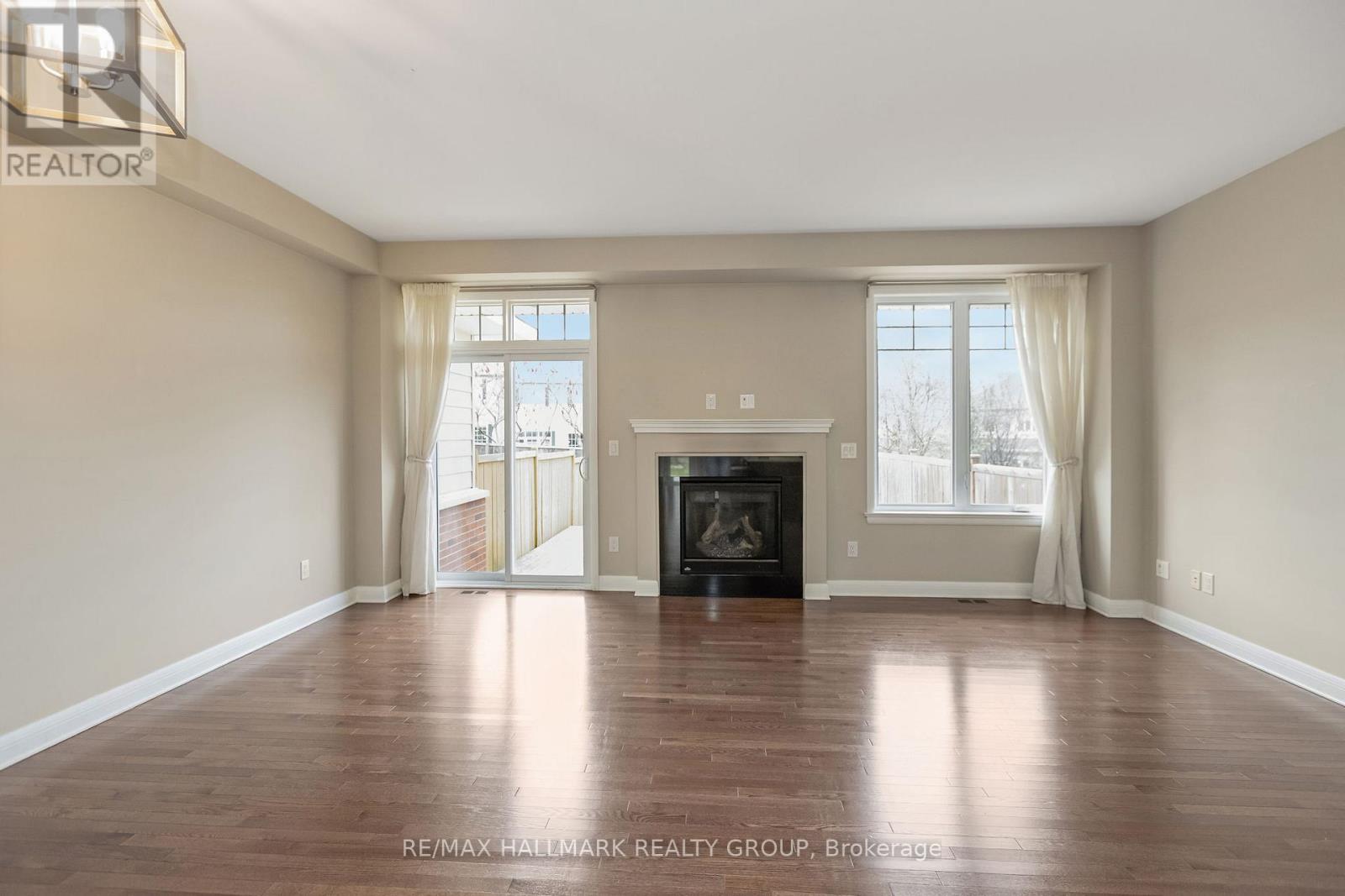 454 Kilspindie Ridge, Ottawa, Ontario  K2J 5M8 - Photo 8 - X12133203
