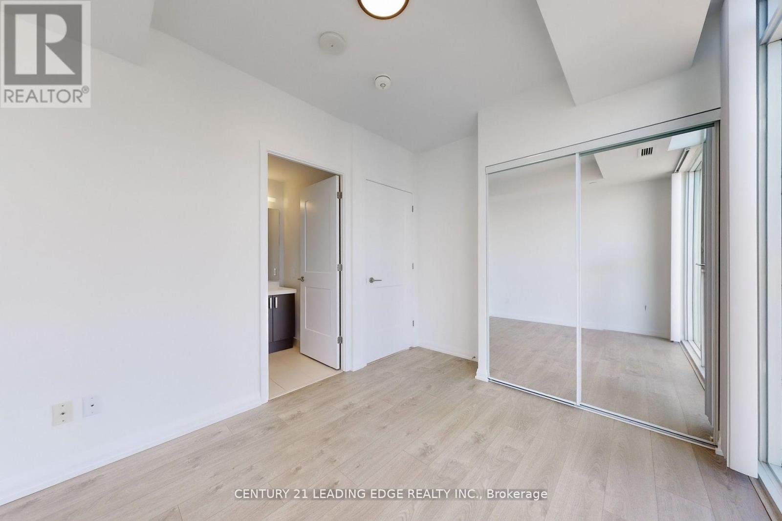 2406 - 7895 Jane Street W, Vaughan, Ontario  L4K 0K2 - Photo 22 - N12136520