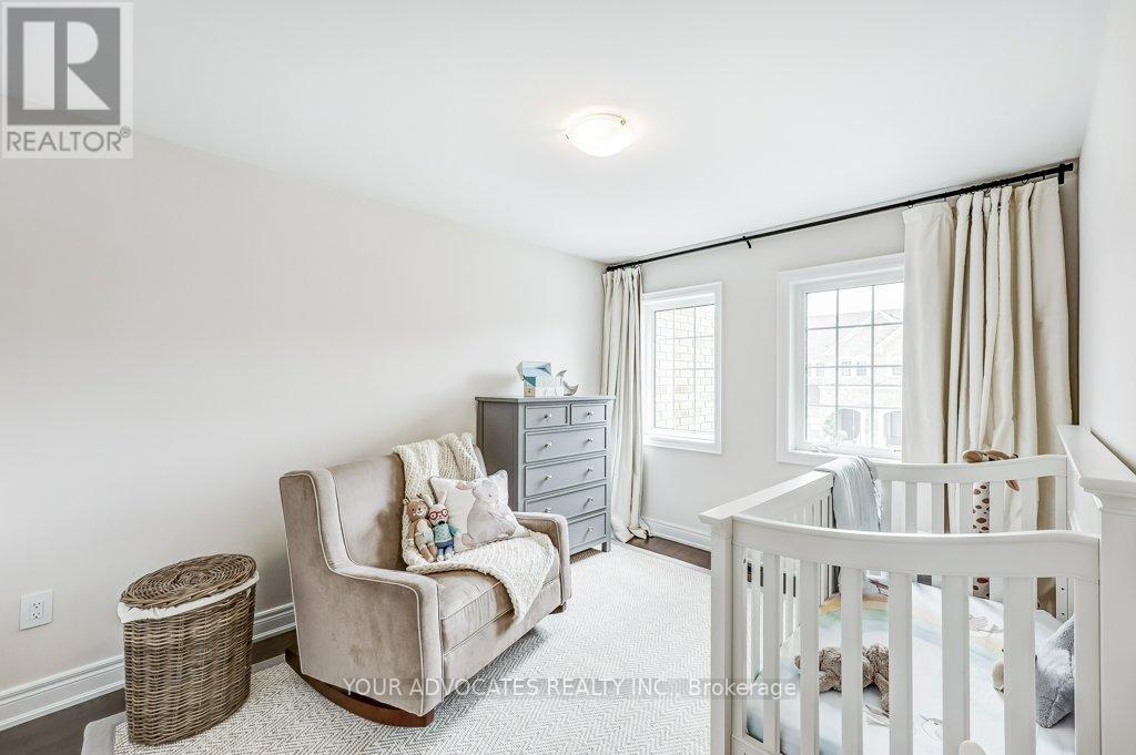 60 Drizzel Crescent, Richmond Hill, Ontario  L4E 1G8 - Photo 19 - N12136597