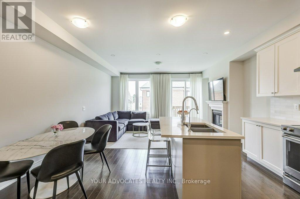 60 Drizzel Crescent, Richmond Hill, Ontario  L4E 1G8 - Photo 6 - N12136597