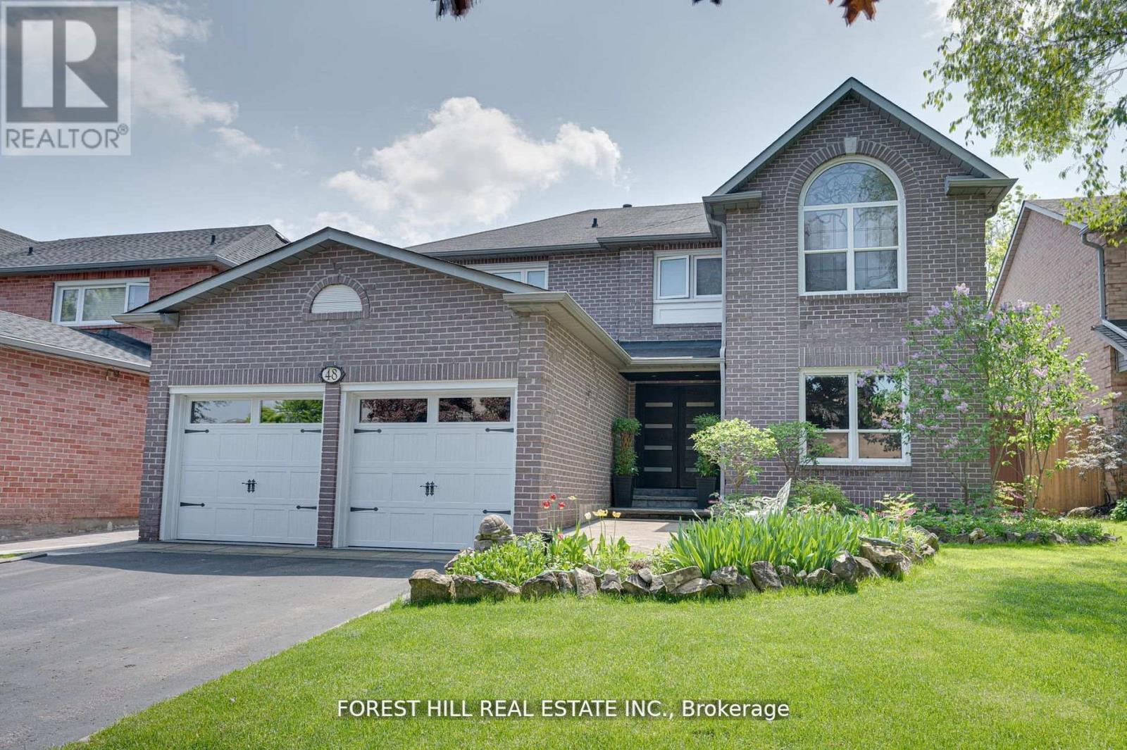 48 Haskell Crescent, Aurora, Ontario  L4G 5T3 - Photo 2 - N12136714