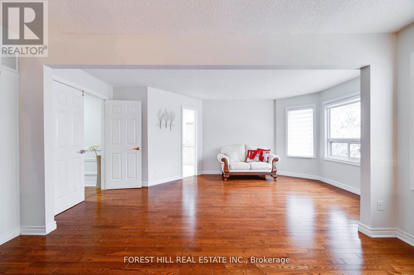48 Haskell Crescent, Aurora (Aurora Highlands), Ontario  L4G 5T3 - Photo 25 - N12136714