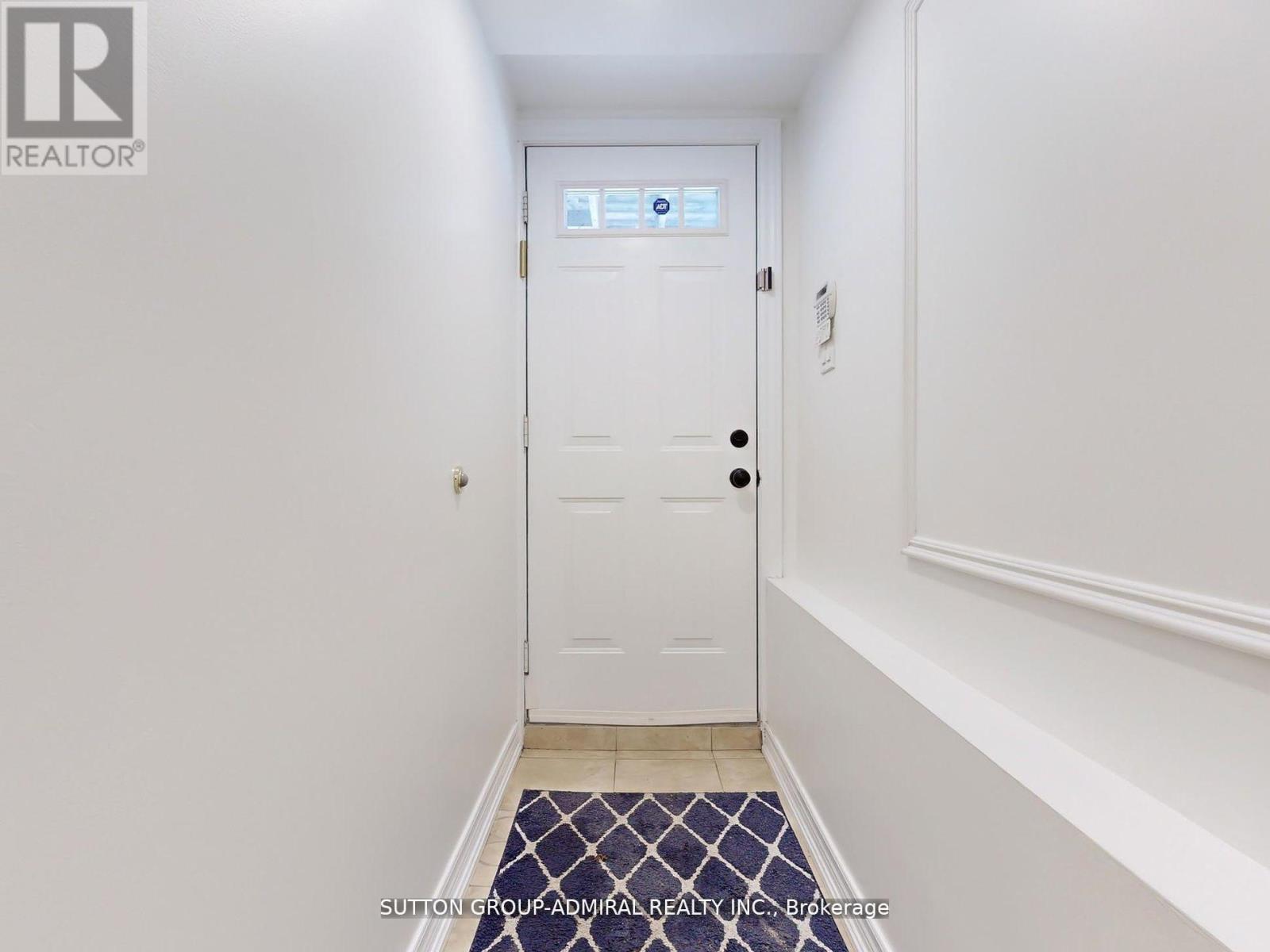5 - 9241 Bathurst Street, Richmond Hill, Ontario  L4C 6C2 - Photo 25 - N12136734