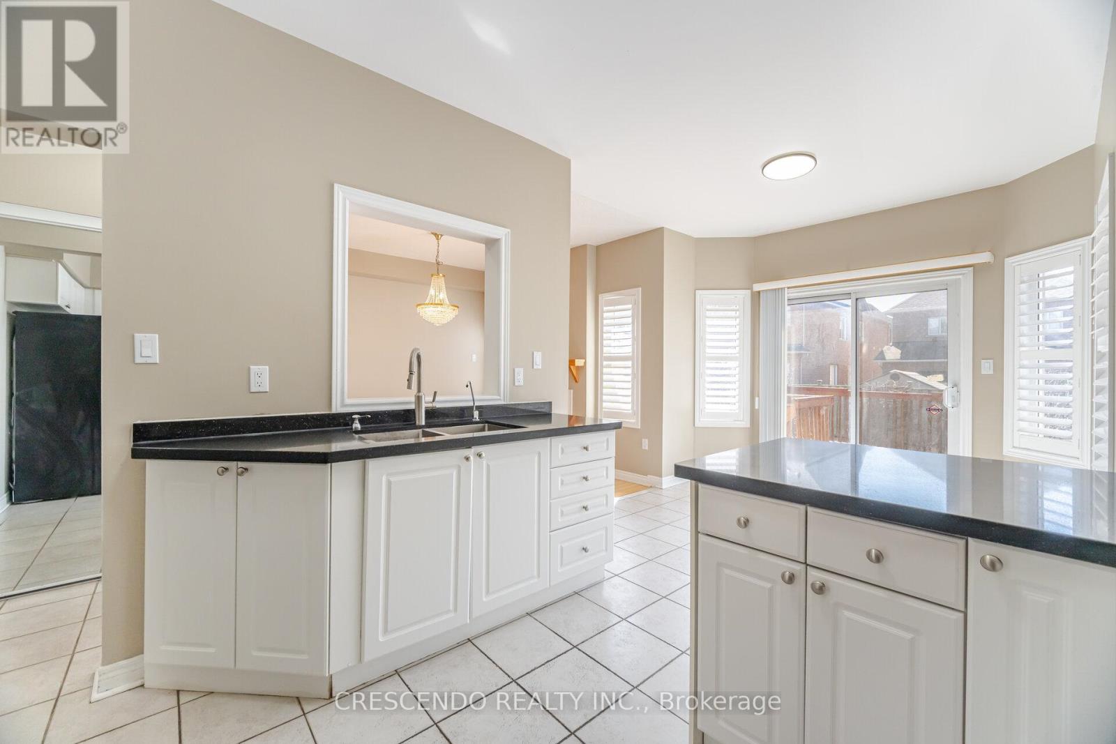 45 Weatherill Road, Markham, Ontario  L6C 2P2 - Photo 16 - N12095154