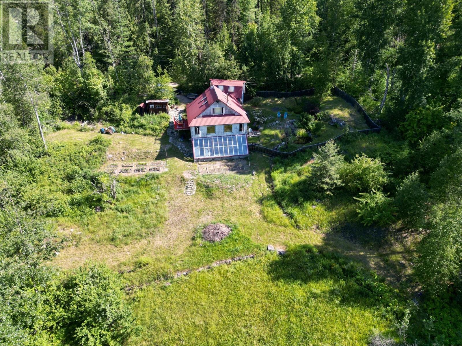 395 Boven Road, Nelson, British Columbia  V1L 6J1 - Photo 60 - 10347110