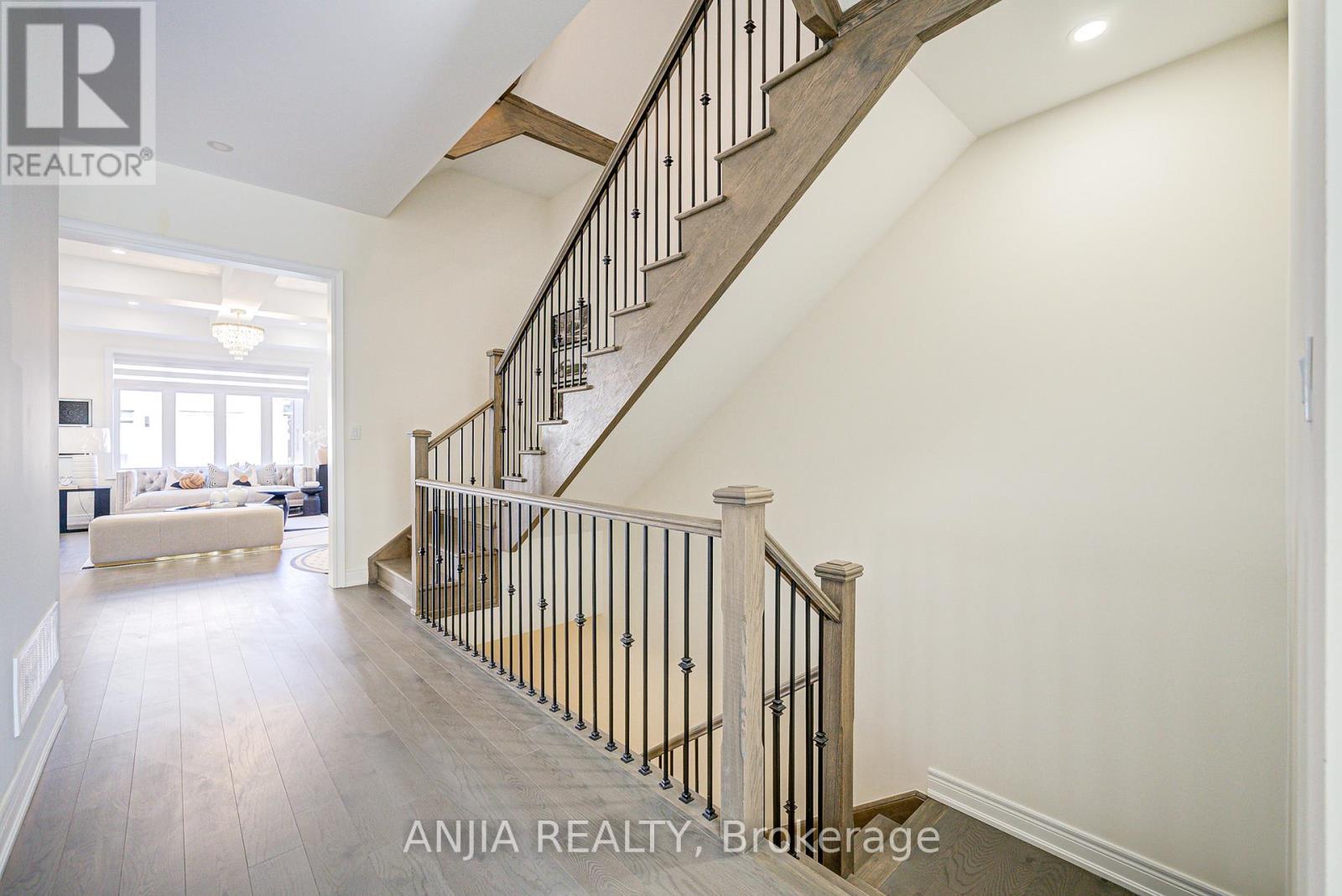 Property at 7 FAUCHARD STREET image 5
