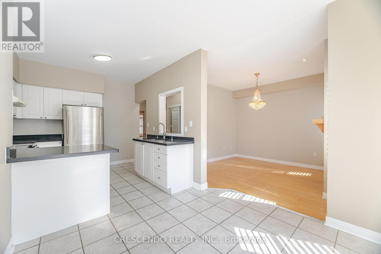 45 Weatherill Road, Markham, Ontario  L6C 2P2 - Photo 19 - N12095154