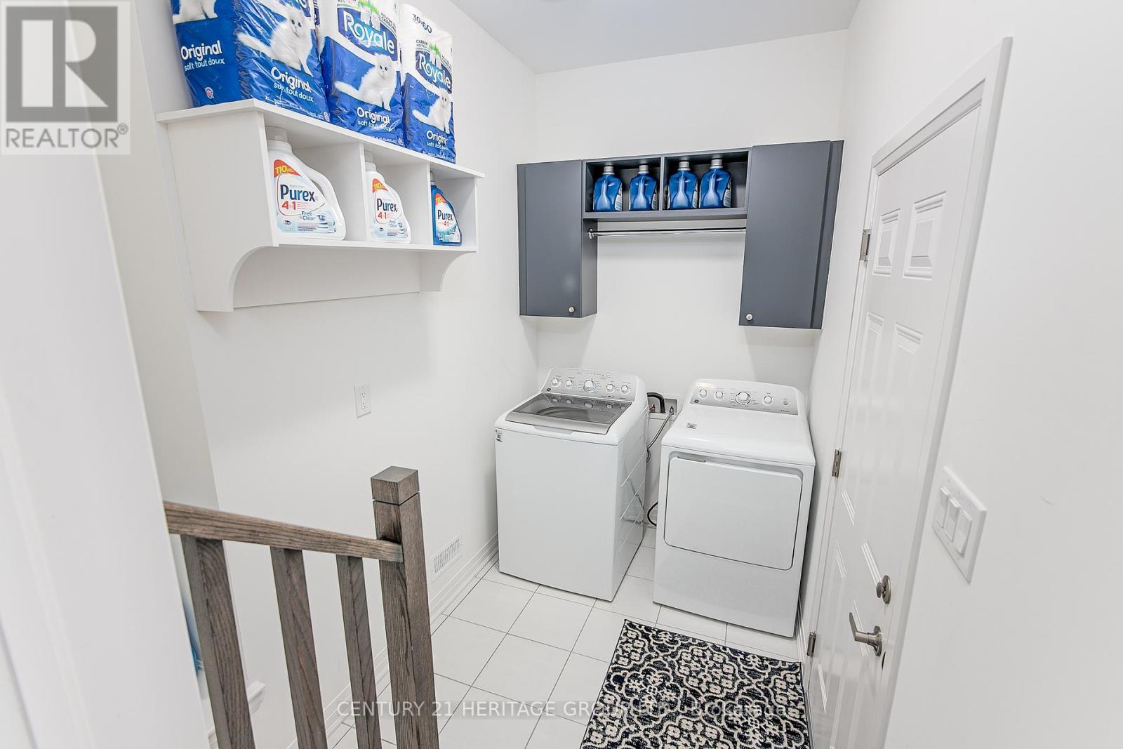 69 Kirkwood Way, Barrie, Ontario  L9J 0K7 - Photo 25 - S12136462