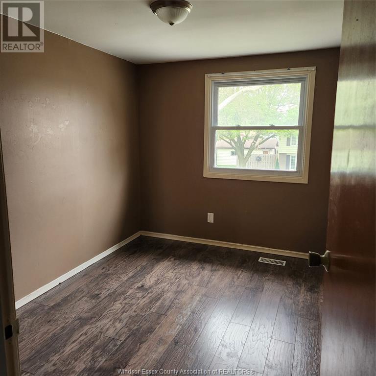 165 Goldpark Road, Chatham, Ontario  N7L 4X9 - Photo 7 - 25008048