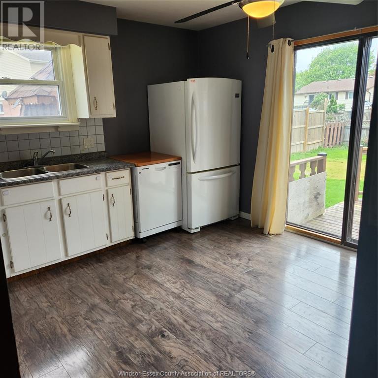 165 Goldpark Road, Chatham, Ontario  N7L 4X9 - Photo 4 - 25008048