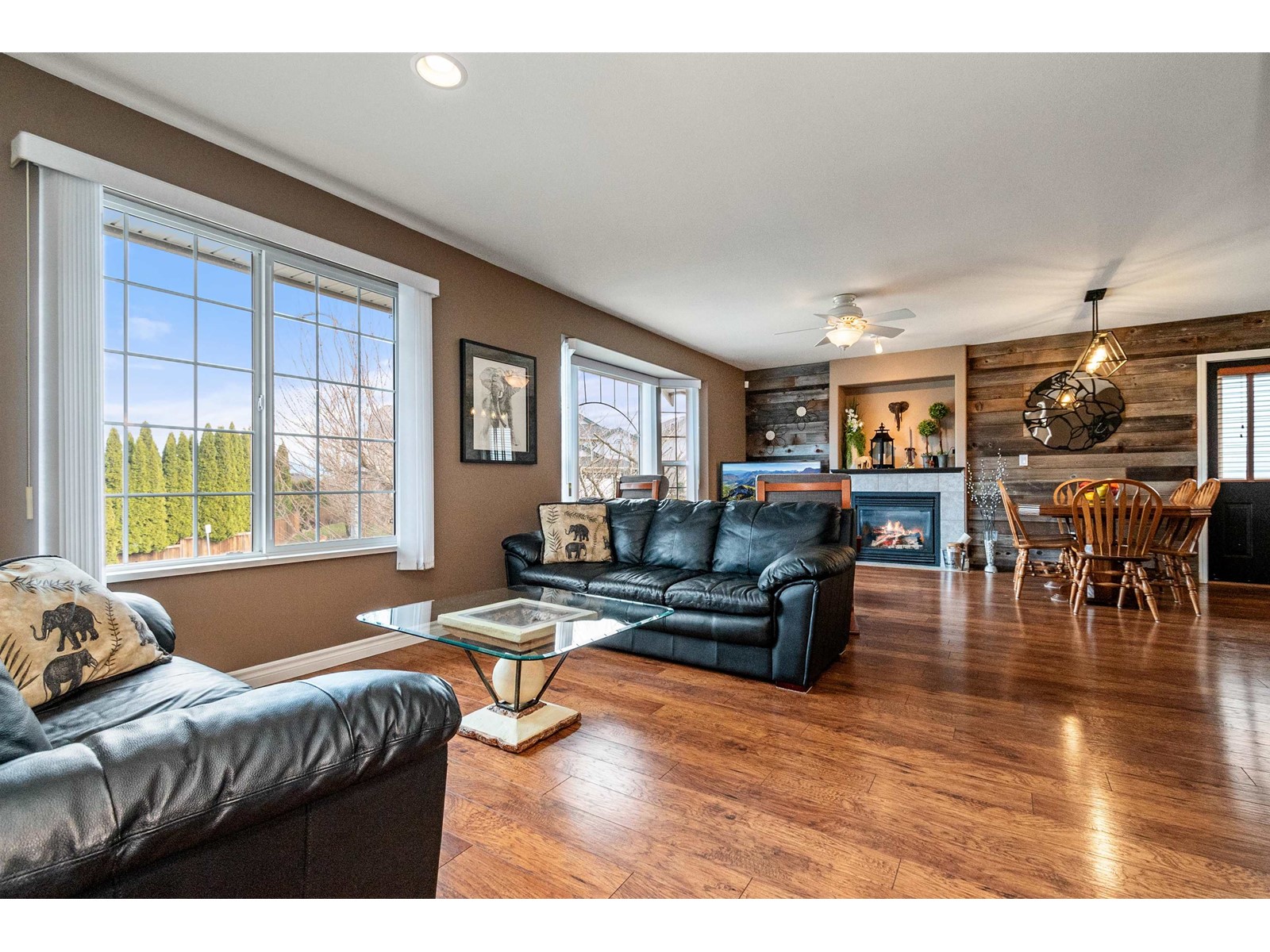 46346 Valleyview Road, Promontory, Chilliwack, British Columbia  V2R 5R9 - Photo 5 - R3000236
