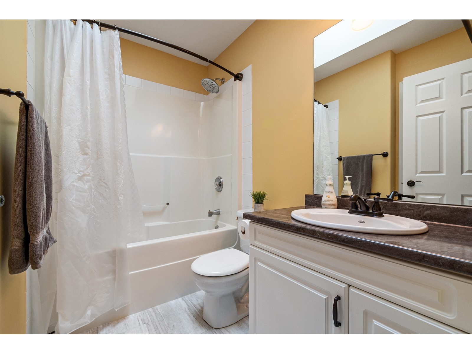 46346 Valleyview Road, Promontory, Chilliwack, British Columbia  V2R 5R9 - Photo 24 - R3000236