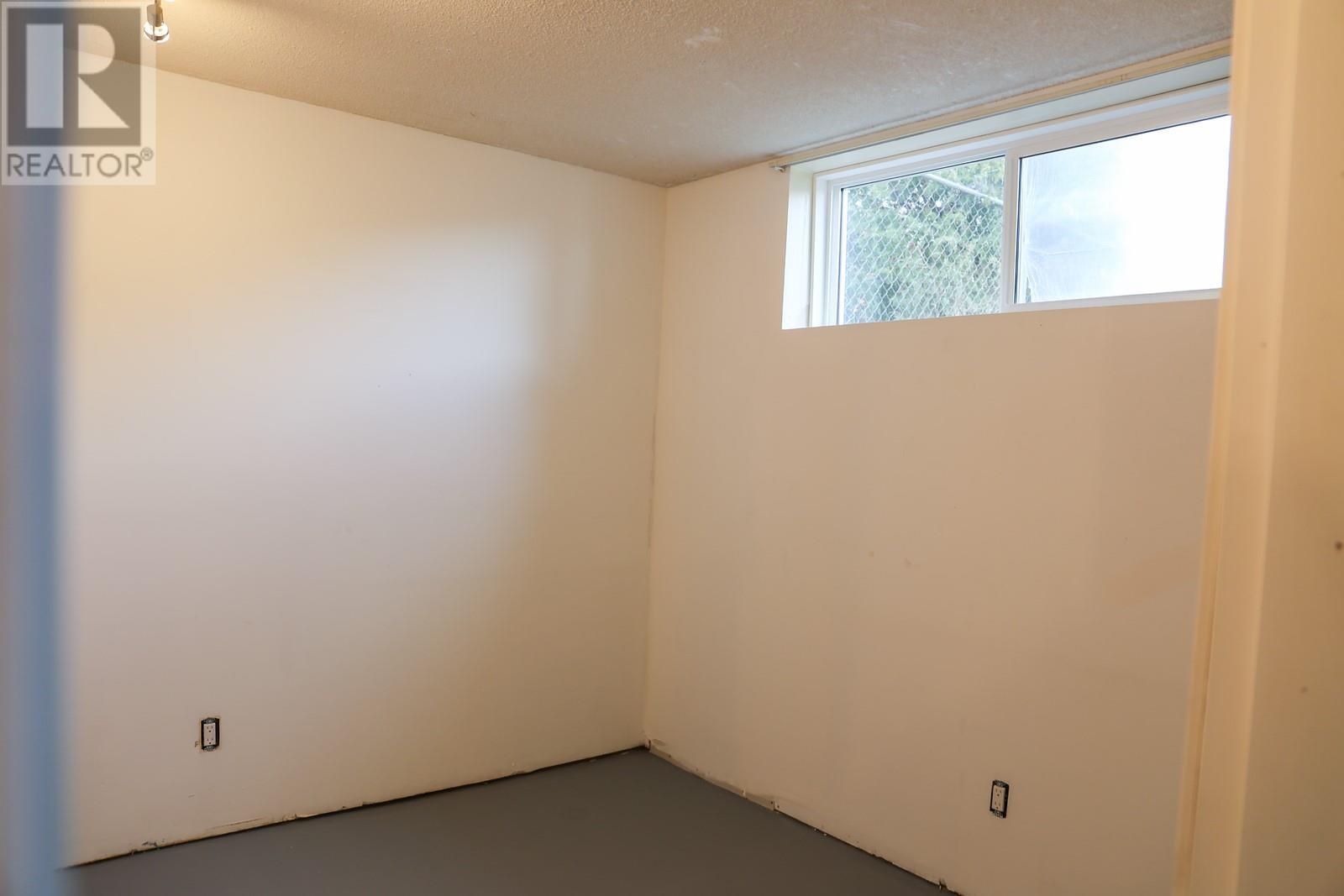 2336 Bossert Avenue, Kamloops, British Columbia  V2B 4V7 - Photo 14 - 10340243