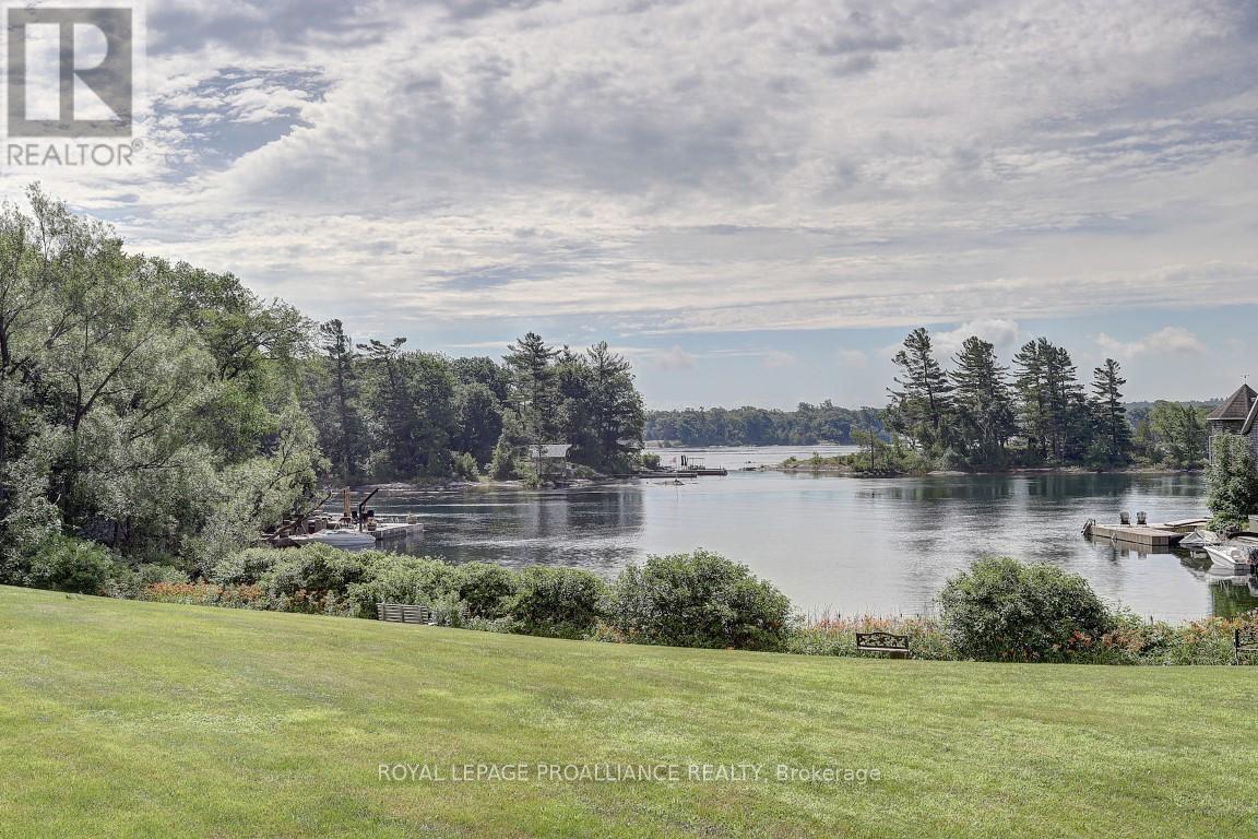 15 - 46 Country Club Place, Brockville, Ontario  K6V 6T9 - Photo 41 - X12136883