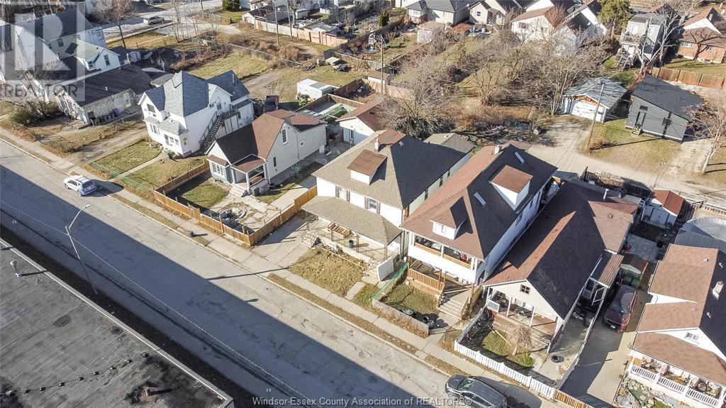 Property at 756 BRANT STREET image 5