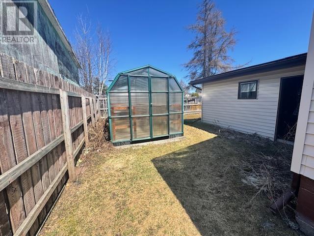 13 Queen St, Wawa, Ontario  P0M 1K0 - Photo 19 - SM251051