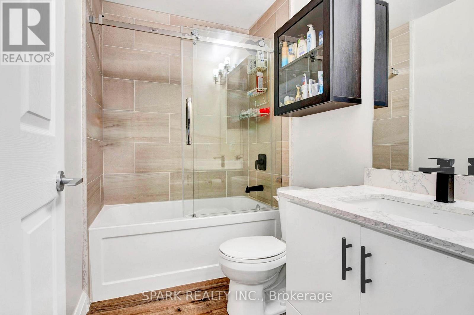 1018 - 15 James Finlay Way, Toronto, Ontario  M3M 0B3 - Photo 16 - W12136436