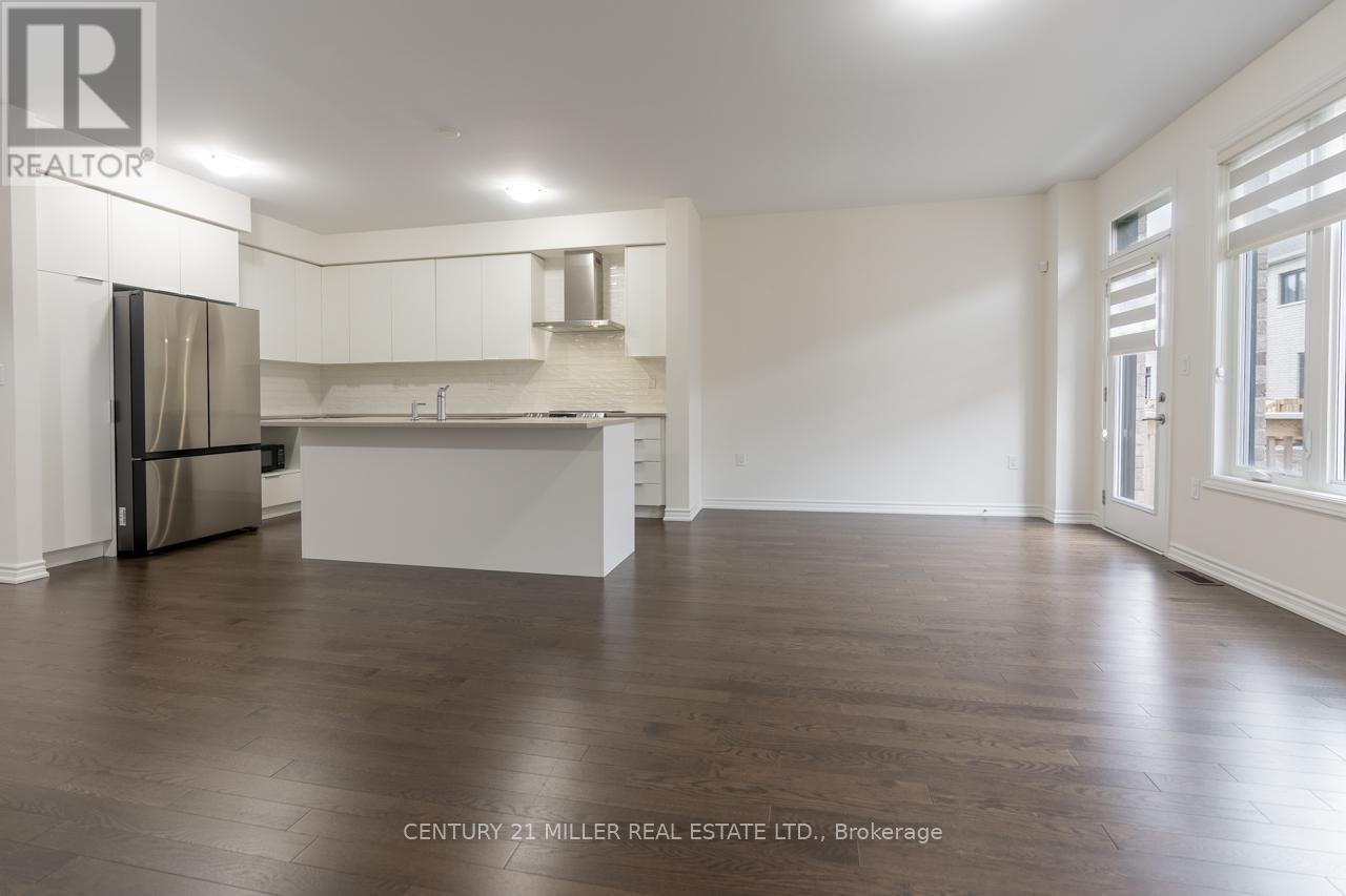 476 Bergamot Avenue, Milton, Ontario  L9E 1T8 - Photo 7 - W12136445