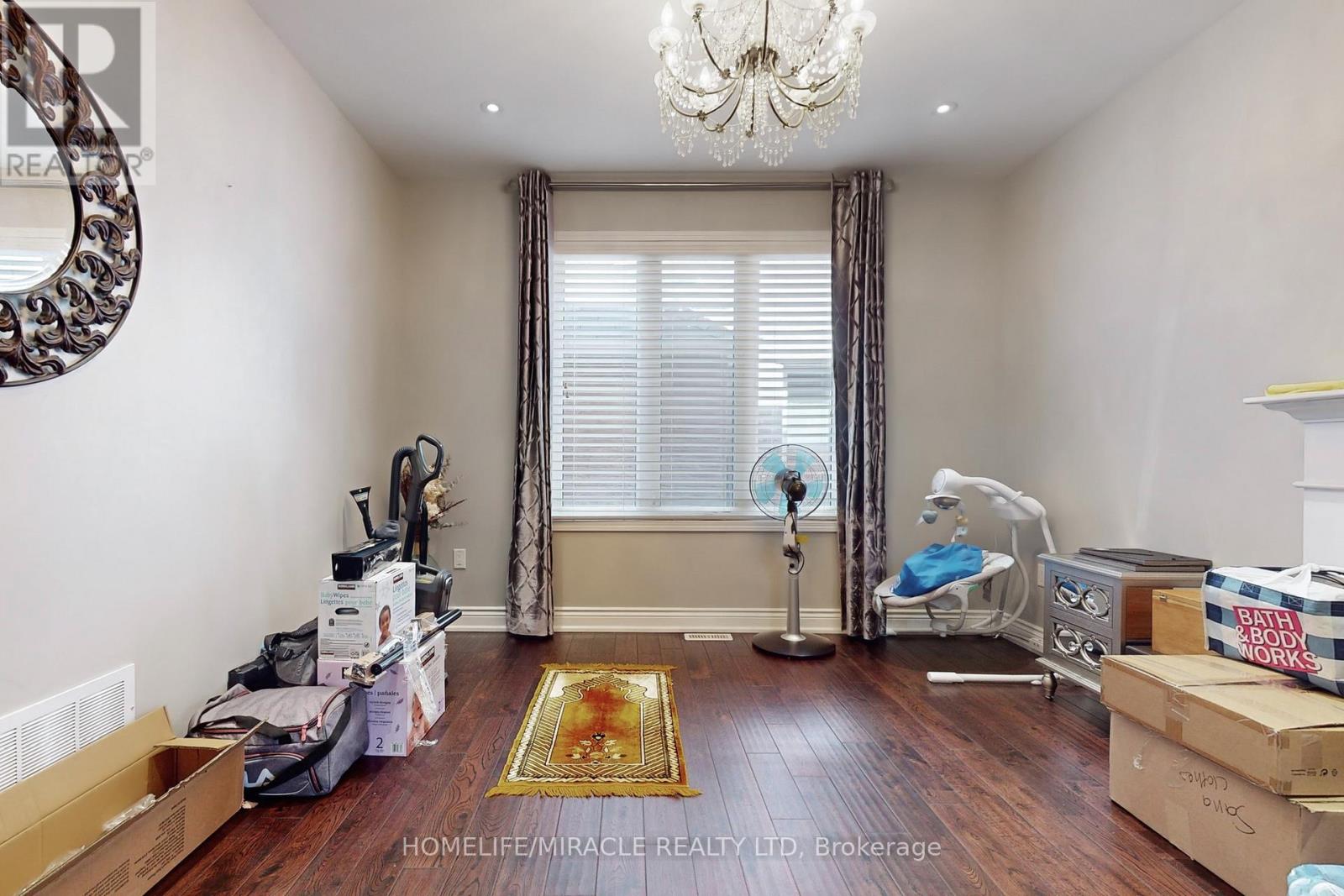338 Kincardine Terrace, Milton, Ontario  L9T 8M9 - Photo 8 - W12136482