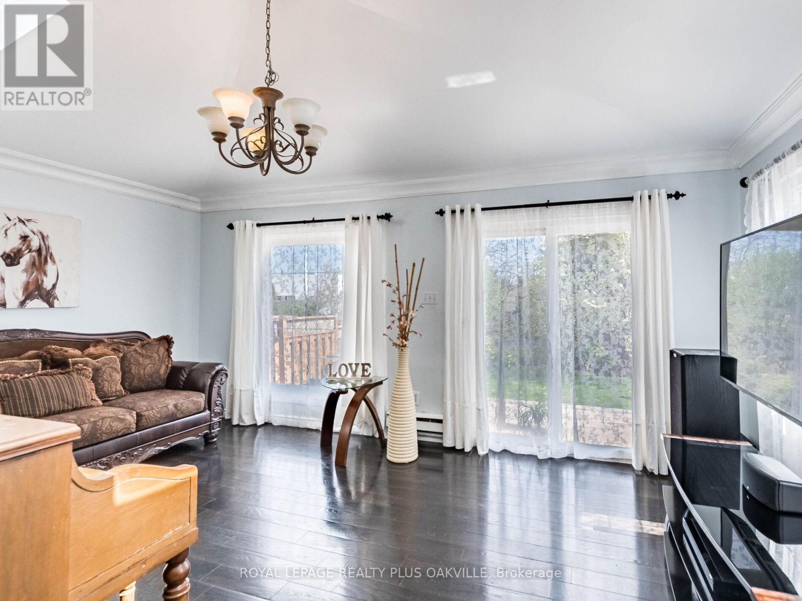 730 Galloway Crescent, Mississauga (Creditview), Ontario  L5C 3W1 - Photo 22 - W12136492