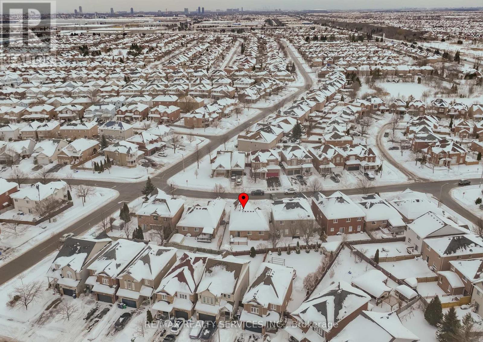195 Van Scott Drive, Brampton, Ontario  L7A 1V2 - Photo 39 - W12136518