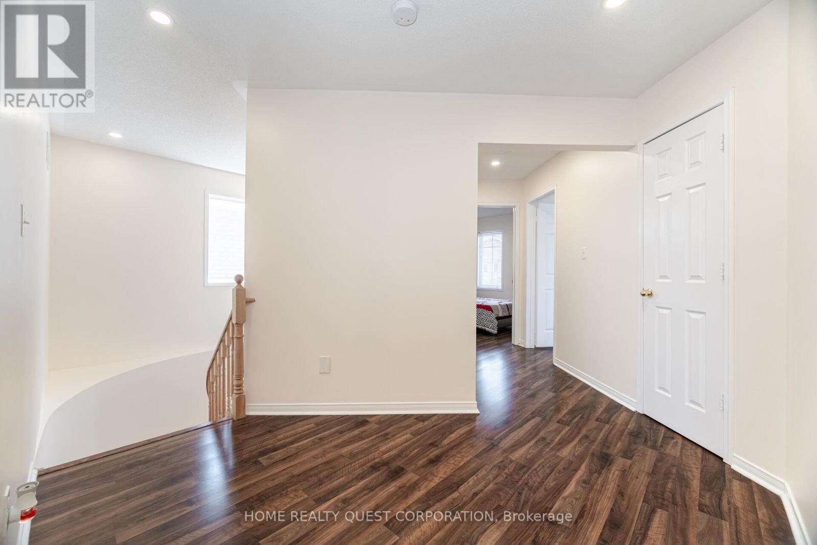 1322 Mowat Lane, Milton, Ontario  L9T 6C2 - Photo 25 - W12136529