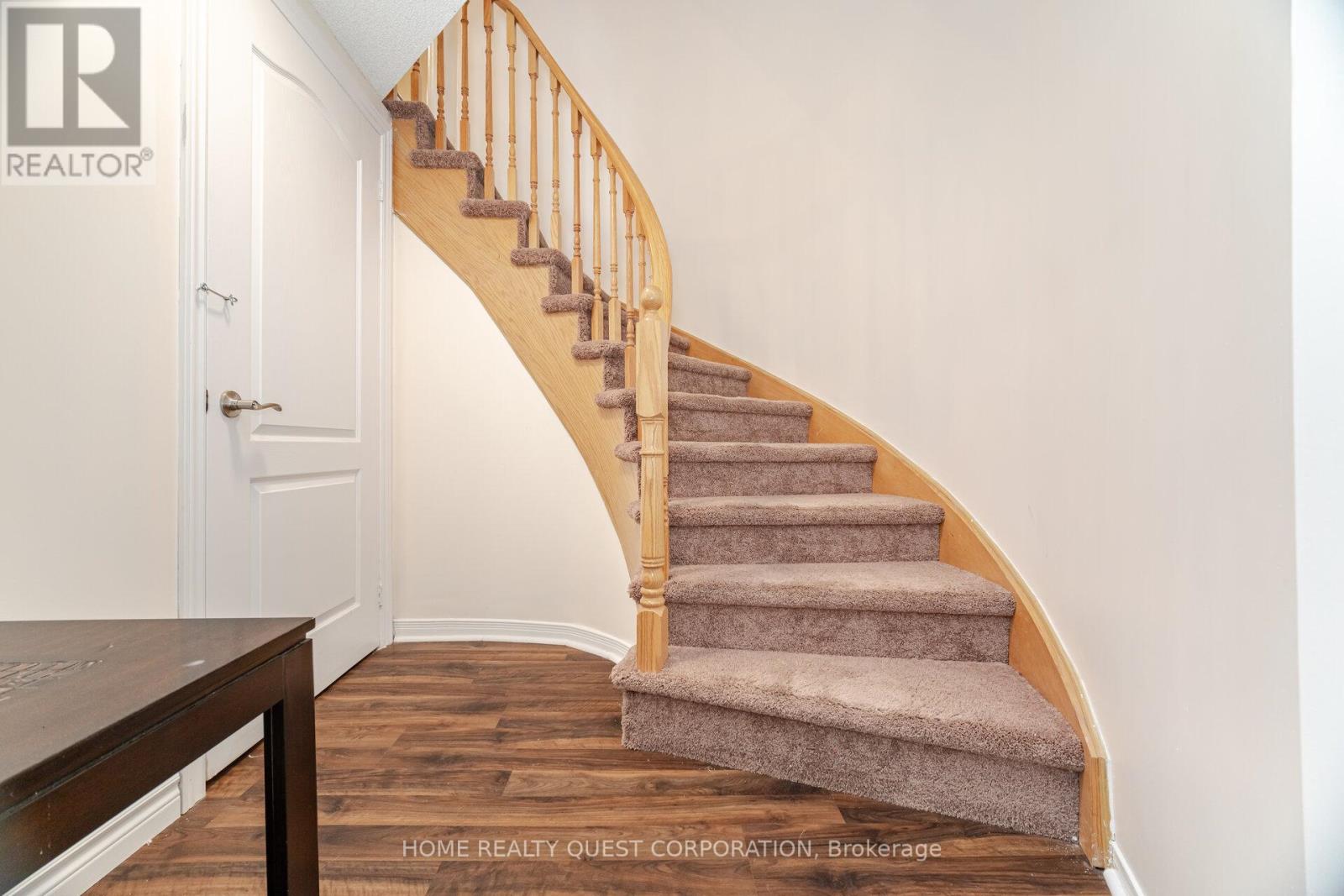 1322 Mowat Lane, Milton, Ontario  L9T 6C2 - Photo 32 - W12136529