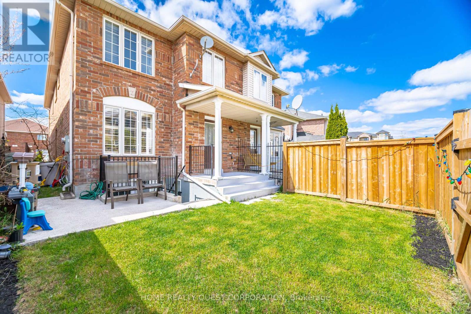 1322 Mowat Lane, Milton, Ontario  L9T 6C2 - Photo 44 - W12136529