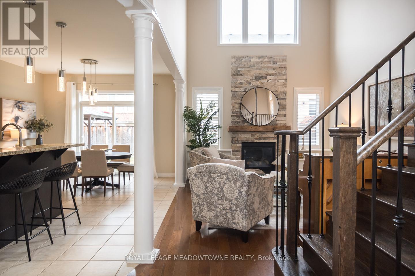 Property at 476 LAUNDON TERRACE image 5