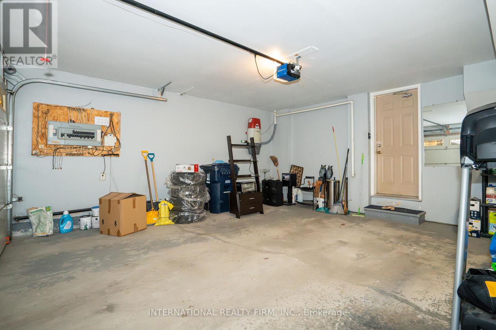 8 Margaret Rose Court, Toronto, Ontario  M9N 3Y6 - Photo 26 - W12136546