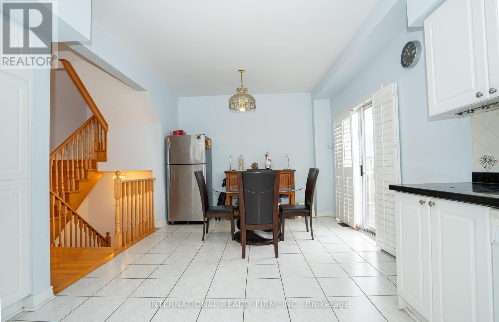 8 Margaret Rose Court, Toronto, Ontario  M9N 3Y6 - Photo 8 - W12136546